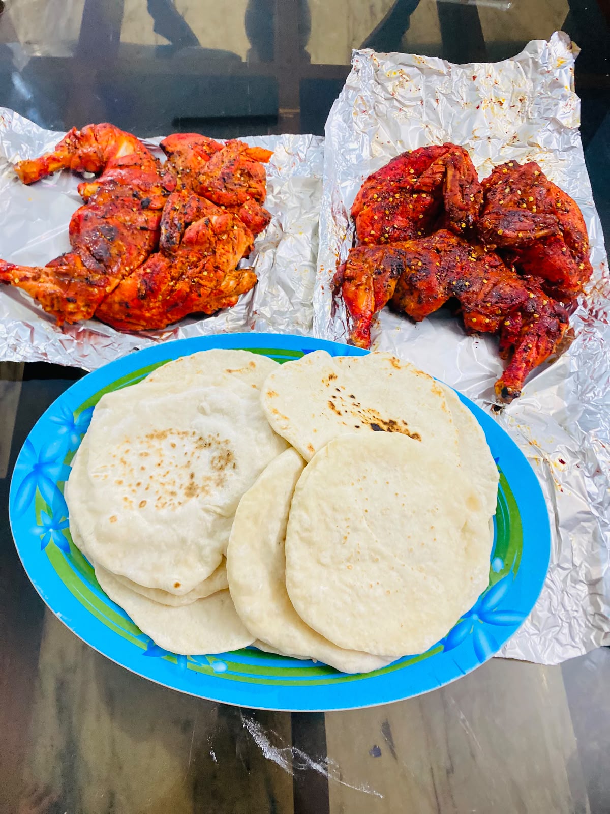 Rayyummas Kitchen chicken and flatbread photo